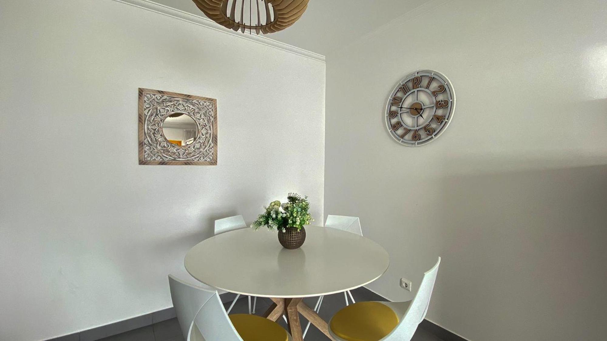 Quarteira Frente Praia II By Homeslow Rentals Extérieur photo