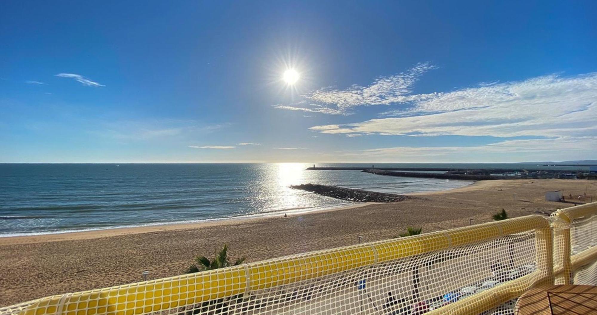 Quarteira Frente Praia II By Homeslow Rentals Extérieur photo